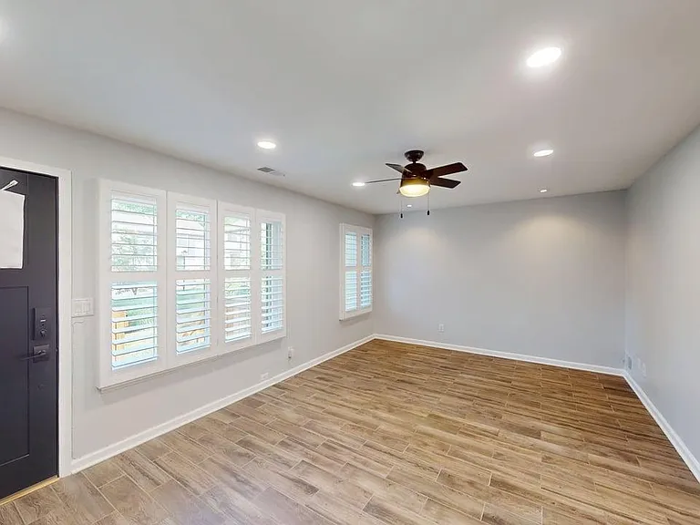 1689 Westwind Way #182 — Photo 7