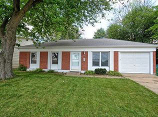 710 Newland Ave, Romeoville, IL 60446