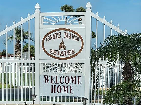 3rd image of 10932 Union Dr