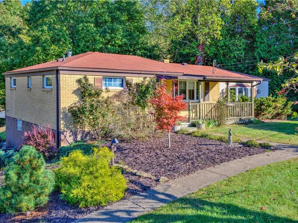 135 Paul St, Freedom, PA 15042