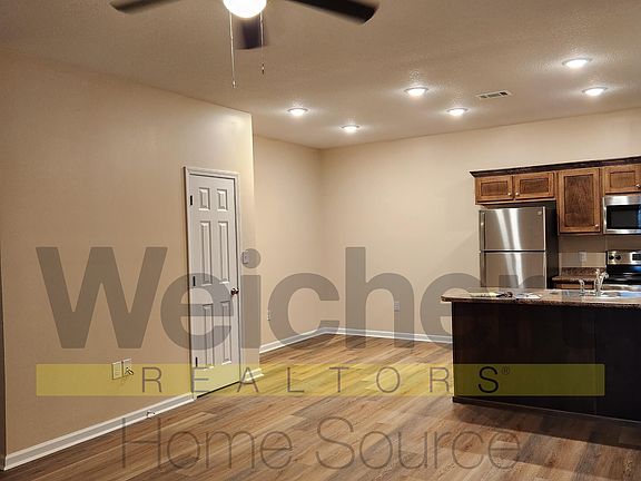 3rd image of 719 N 5th St #D