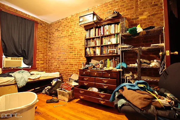 Rented by Point NYC | media 9