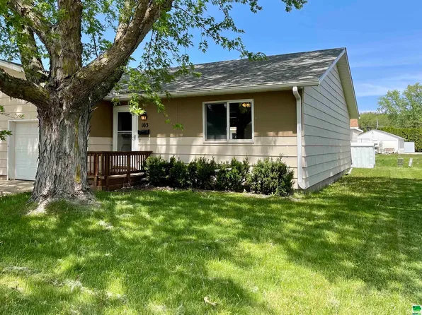 103 Lake St, Lakeside, IA 50588