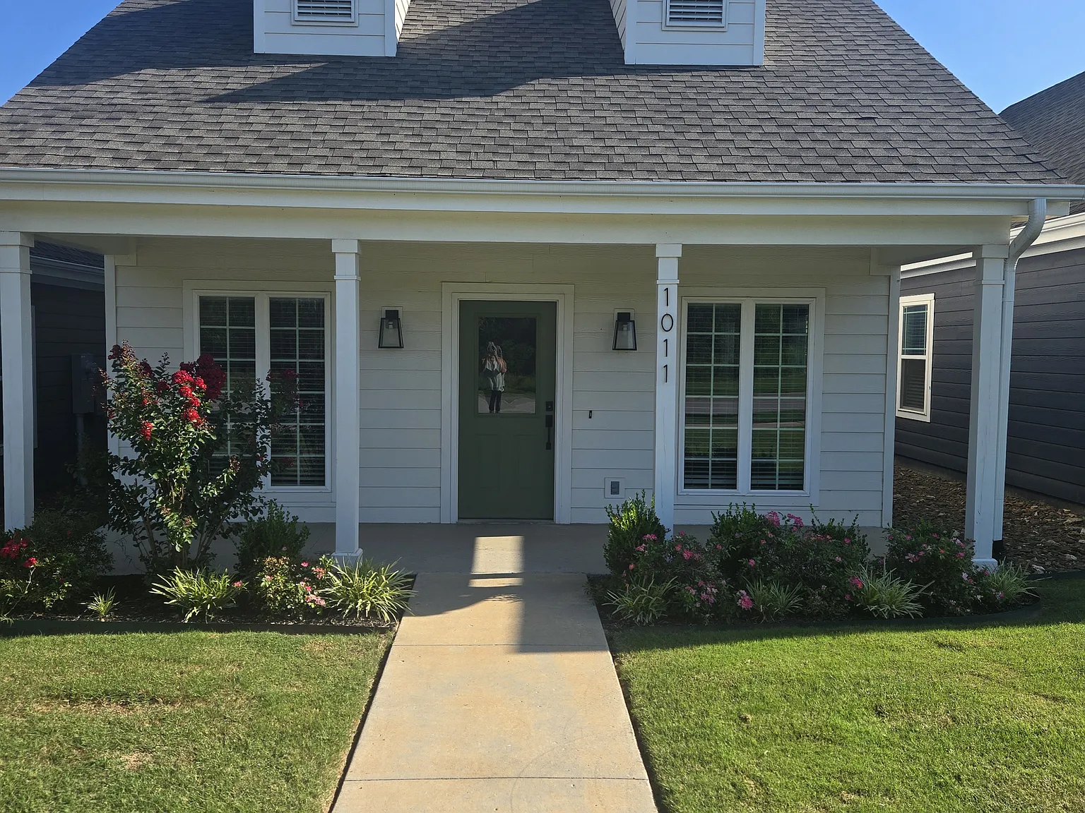 3 bed, 1670 sqft, $2,600 — Photo 1
