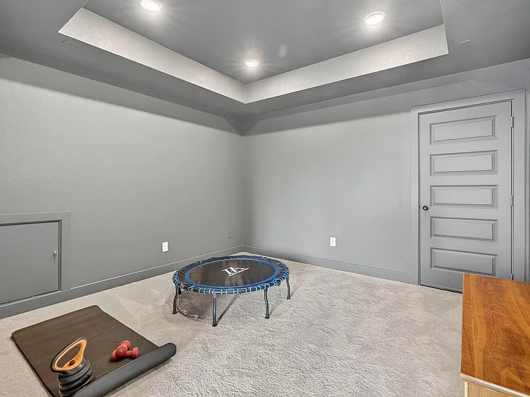 31418 Golden Cliffs Ln — Photo 36