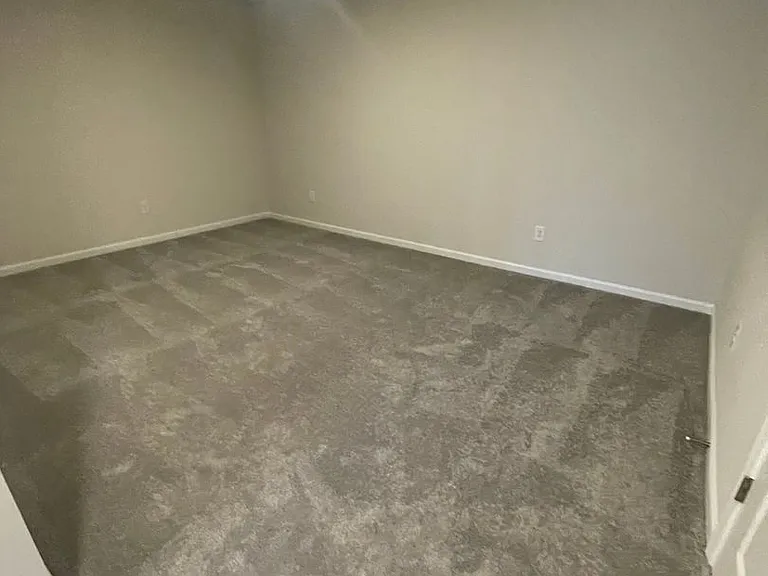 18 Fernhill Ln — Photo 5
