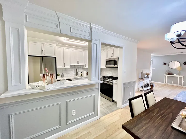 2214 Lancaster Ct — Photo 5