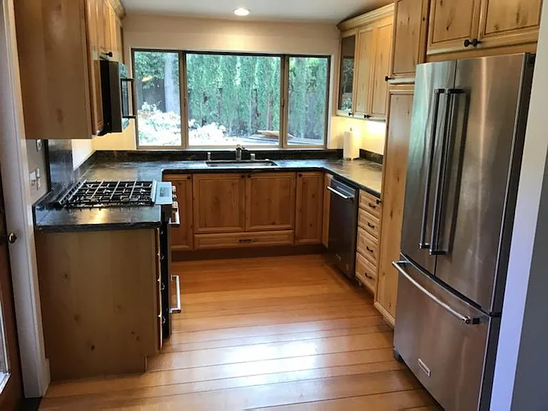 2550 San Miguel Dr — Photo 3