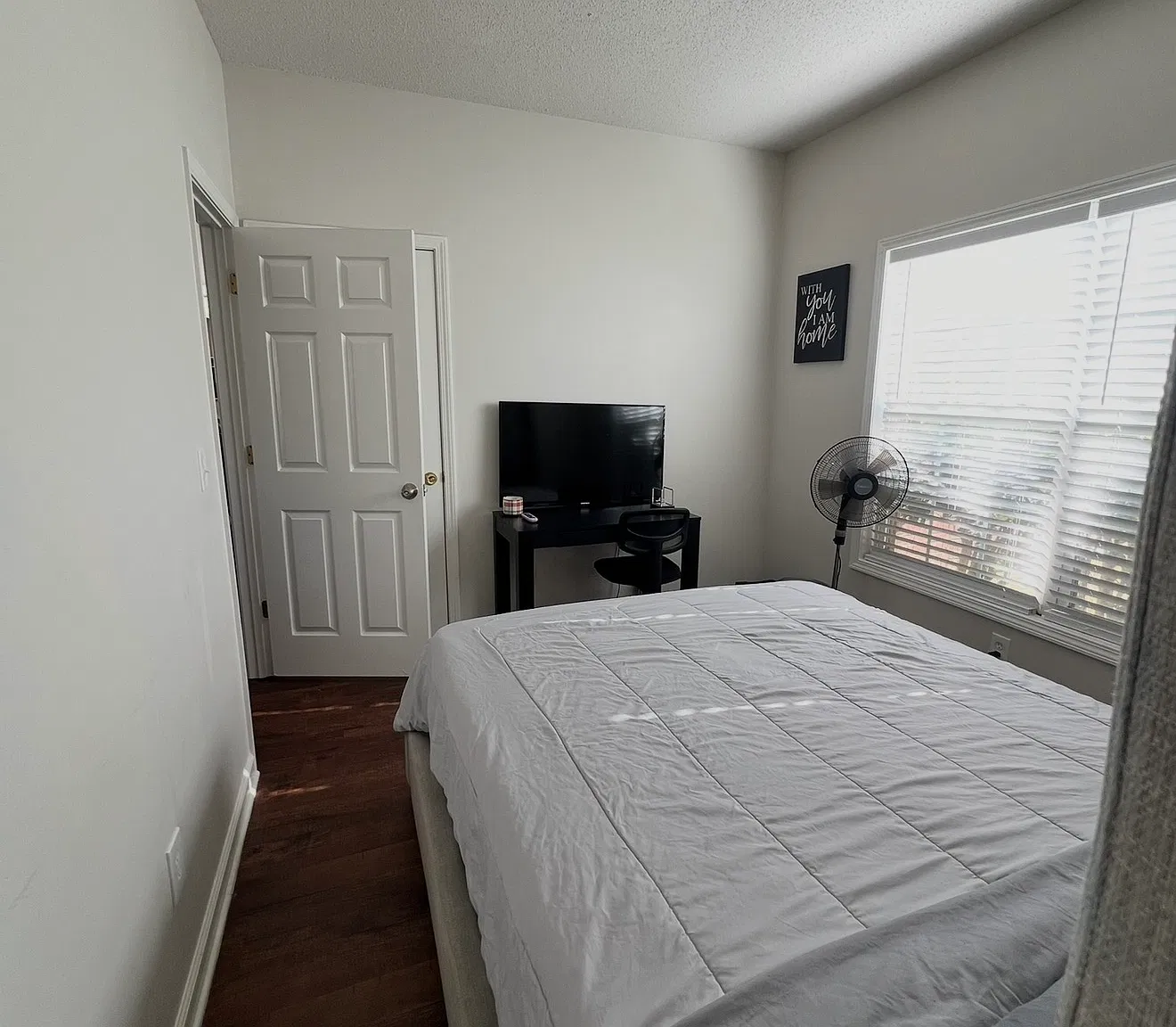4 bed, 1861 sqft, $700 — Photo 2