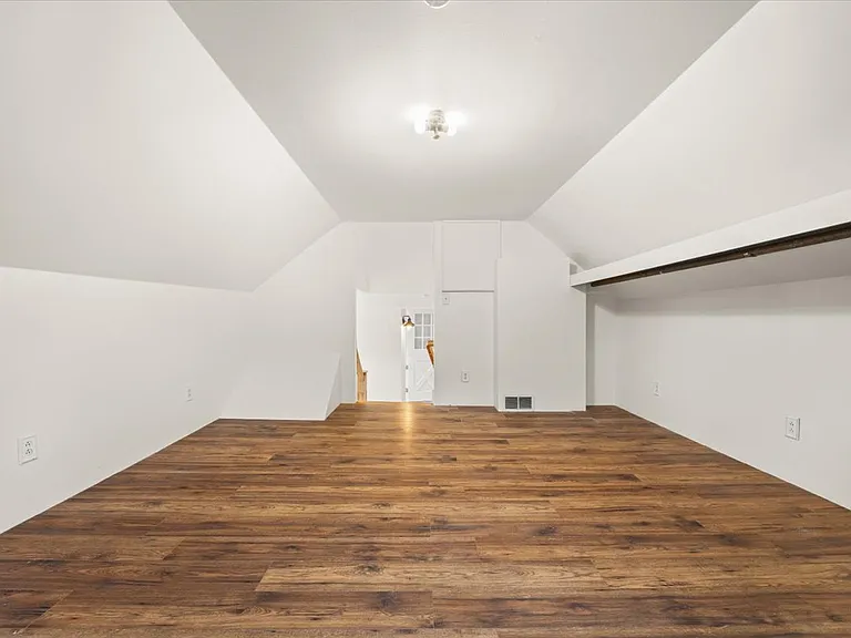 214R Highland Rd — Photo 85