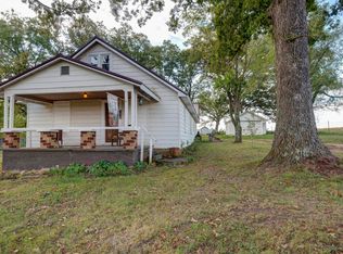228 Woodstock Rd, Elkland, MO 65644