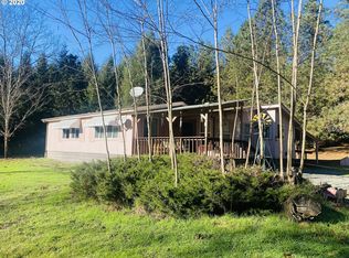 8067 N Myrtle Rd, Myrtle Creek, OR 97457