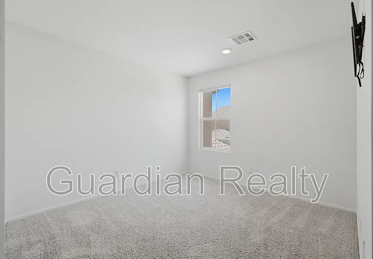 2879 Cabrillo Terrace St — Photo 19