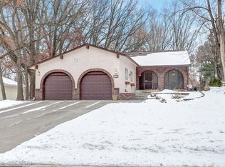 1739 19th St NW, New Brighton, MN 55112