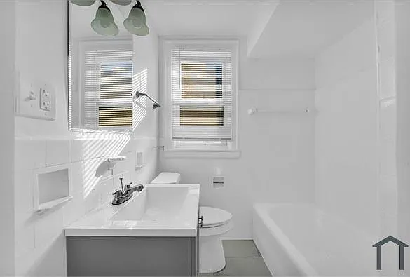 17133 Monica St #1 — Photo 7