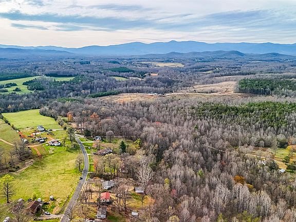 2nd image of 997 Toytown Rd