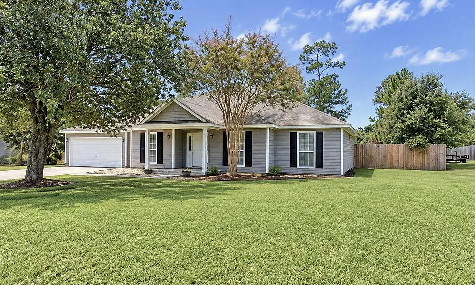 3902 Cross Creek Trl