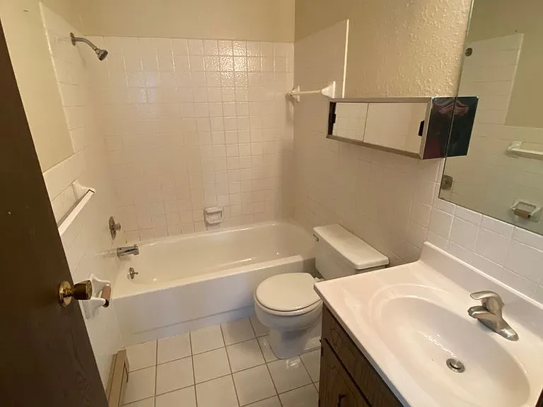 1102 Westrac Dr S — Photo 17