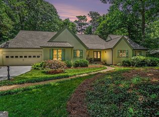 5168 Sandlewood Ct, Marietta, GA 30068