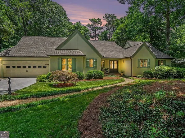 5168 Sandlewood Ct, Marietta, GA 30068