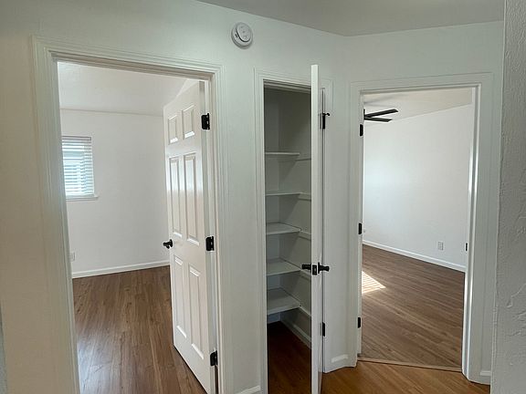 3rd image of 1305 W Campbell Ave APT 4