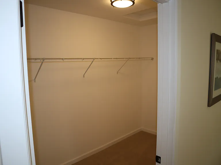 9504 Farwest Dr SW — Photo 12