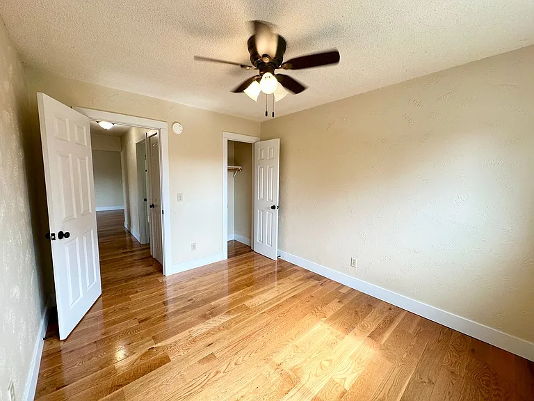 Aquila Flats — Photo 20