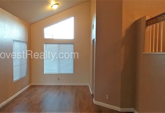 4th image of 14396 Hillsborough Dr
