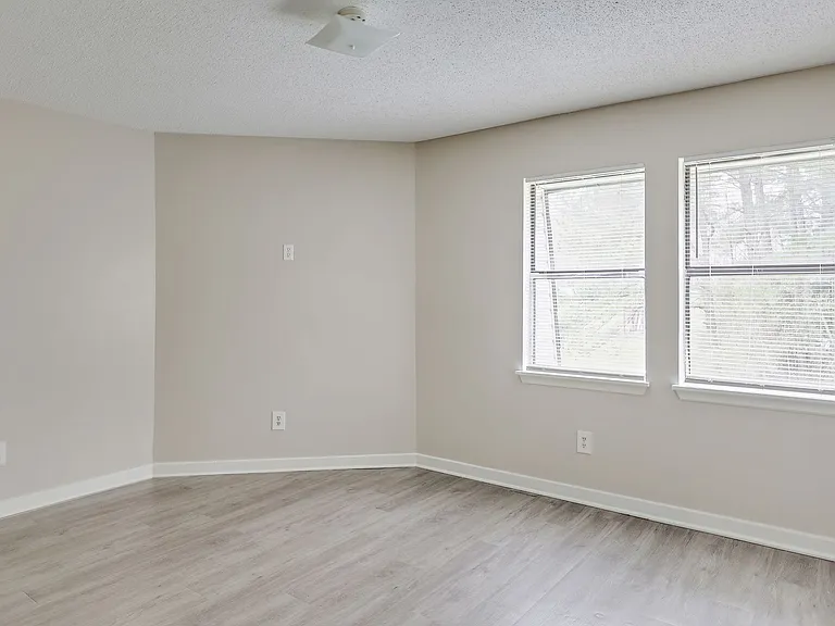 2932 Highway 468 — Photo 17