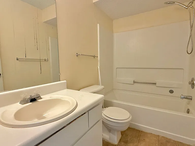 910 Brett Dr #117 — Photo 14