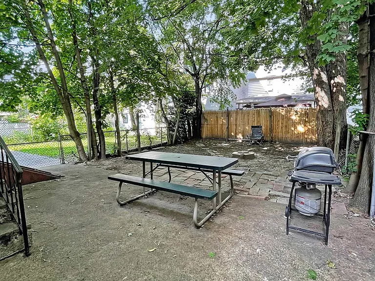 54 Gates Ave #2 — Photo 6
