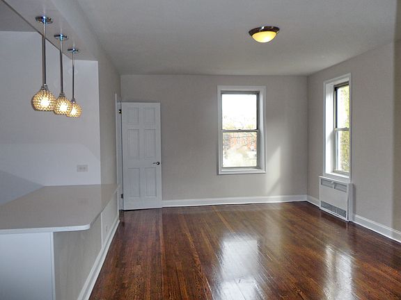 2nd image of 11115 75th Ave #L