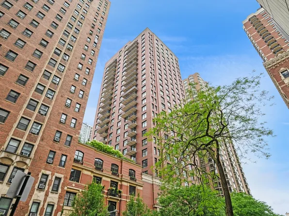 1122 N Dearborn St APT 16H, Chicago, IL 60610