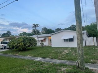 4070 NW 35th Ave, Lauderdale Lakes, FL 33309