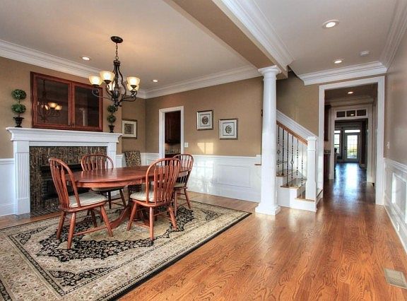 4th image of 1679 Westover Ln #41