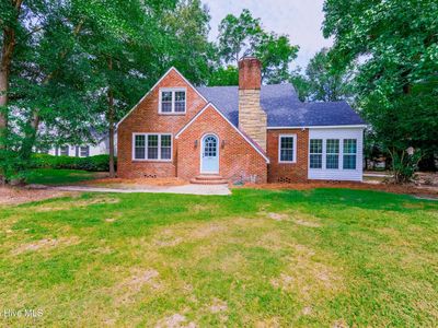 513 E Main Street, Wallace, NC, 28466