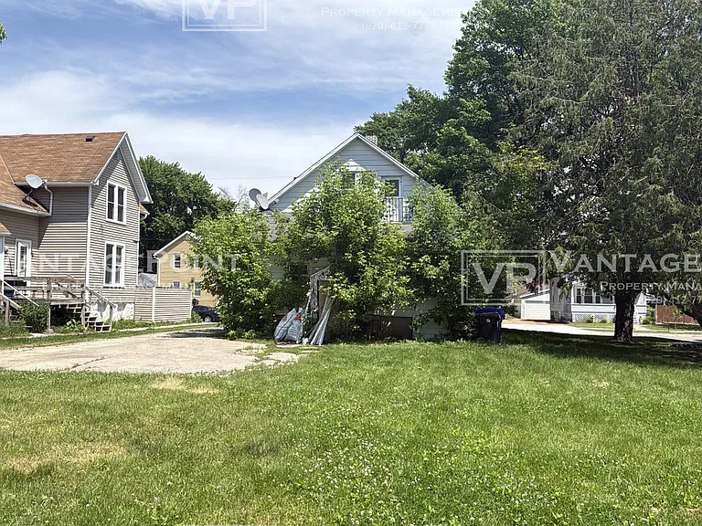 1521 N Alvin St — Photo 2