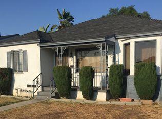 11820 Menlo Ave, Los Angeles, CA 90044