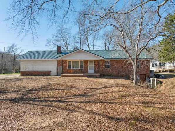 8055 County Road 5, Florence, AL 35633