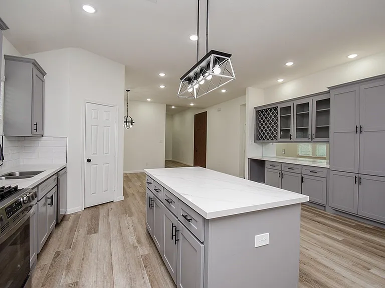 2139 Counter Point Dr — Photo 21
