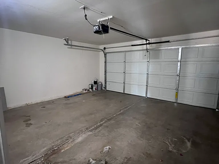 908 W Ross Ave — Photo 7