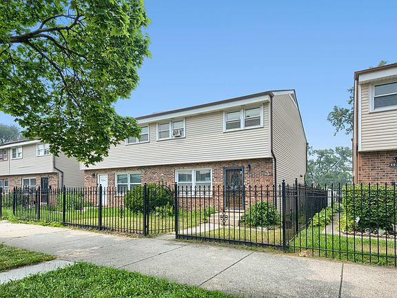 2nd image of 4038 W Washington Blvd