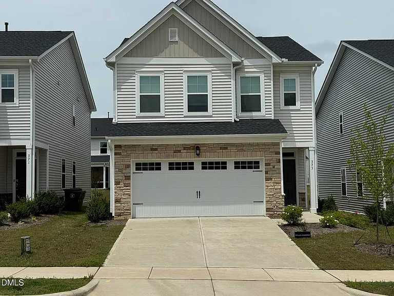 375 Garden Vine Trl — Photo 1