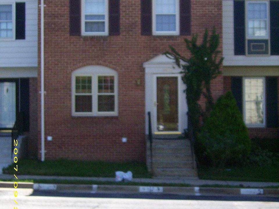 1st image of 9923 Longford Ct