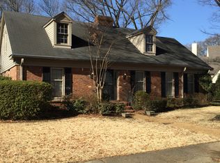 165 Greenbriar Dr, Memphis, TN 38117