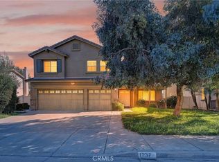 1237 Huckleberry Ln, San Jacinto, CA 92582