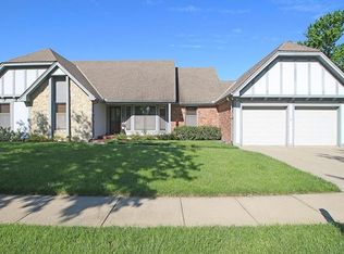6416 N Camden Ave, Kansas City, MO 64151