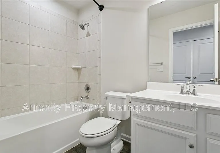 205 Capeside Ct #1 — Photo 17