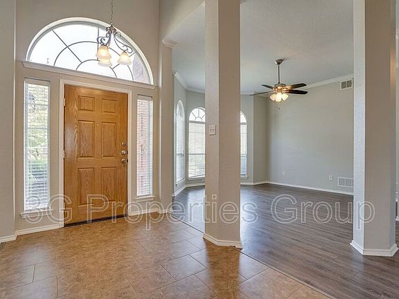 5th image of 2437 Shetland Dr
