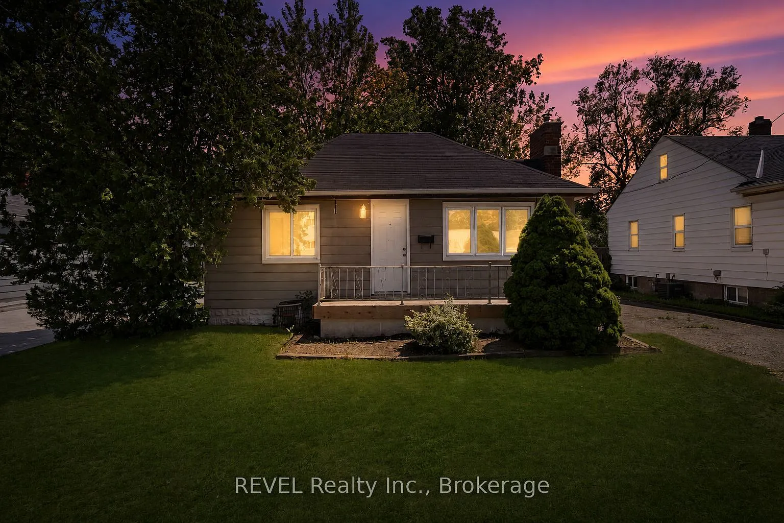 2 bed, $1,800 — Photo 1
